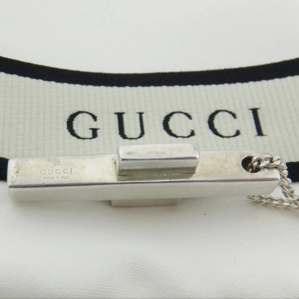 Gucci Luxury Cross ✝️ Sterling Silver Necklace - Picture 3 of 5